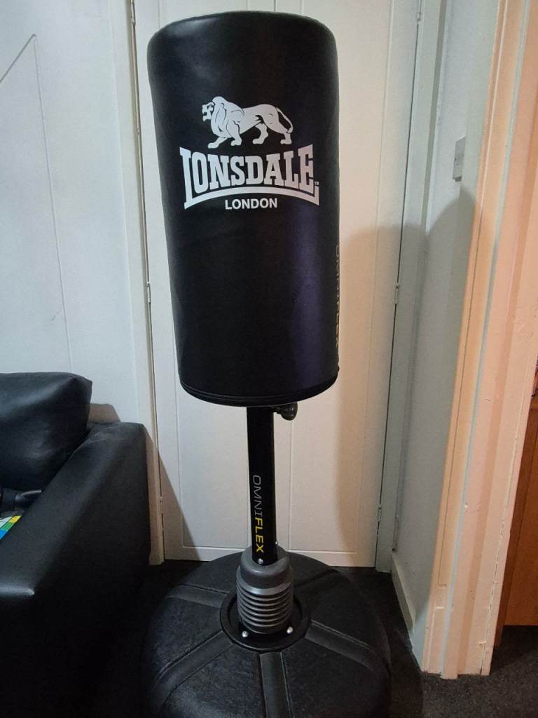 Lonsdale Omniflex Adjustable Freestanding Punchbag