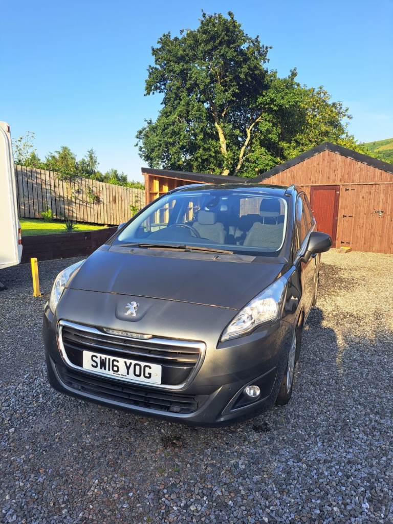 Peugeot, 5008, MPV, 2016, Manual, 1560 (cc), 5 doors