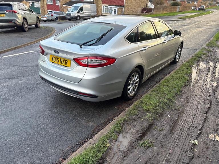 2015 Ford Mondeo 2.0 TDCi ECOnetic Zetec Euro 6 (s/s) 5dr Diesel