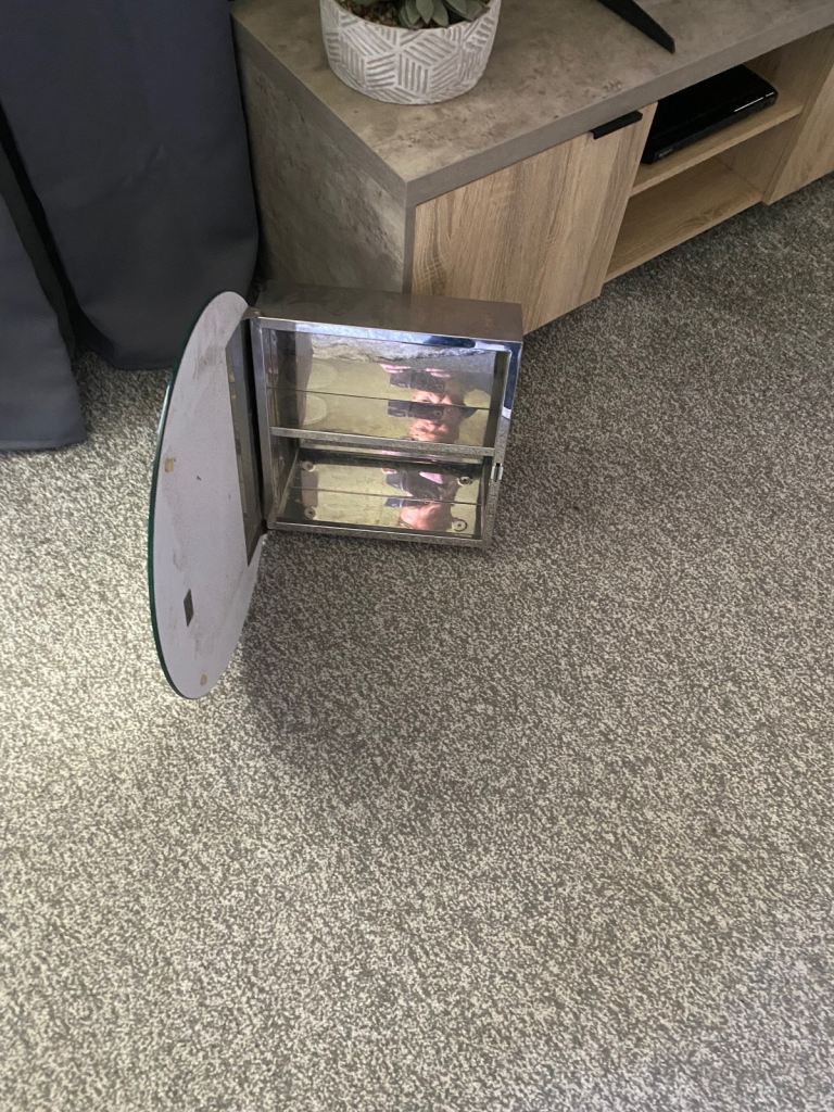Mirror bathroom cabinet 
