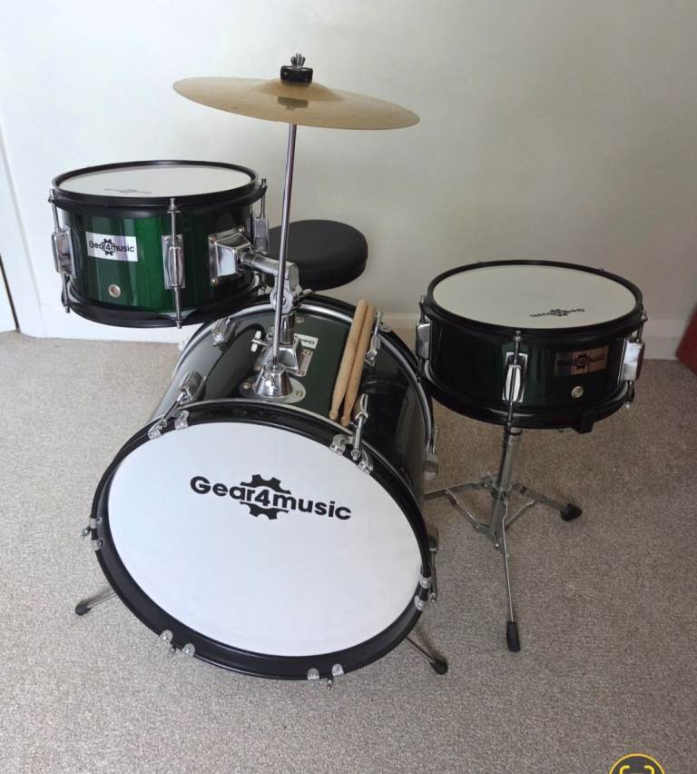 Junior 3 Piece Drum Kit by Gear4music, Green Inc. Setup Guide Instruction Manual