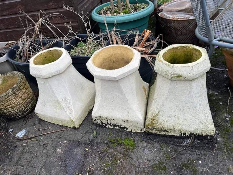  X4 '£15 Each' Chimney Pots / Garden Planters