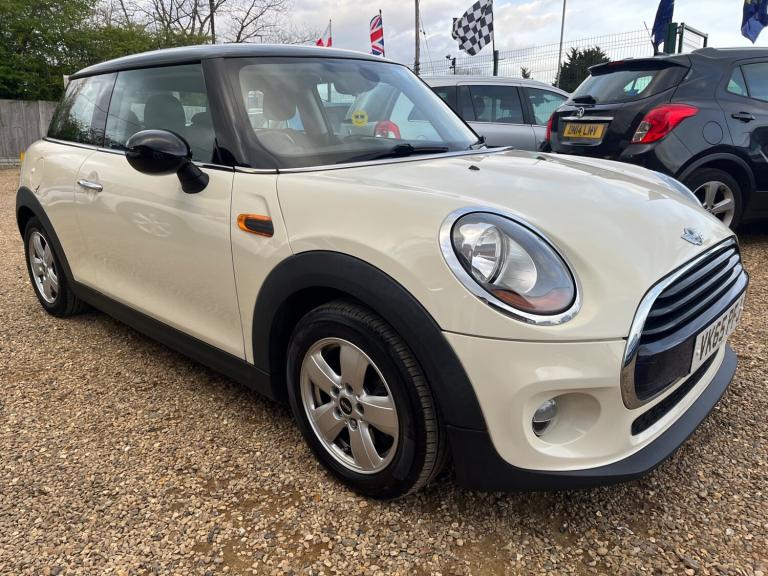 2015 MINI Hatch 1.5 Cooper 3dr HATCHBACK Petrol Manual