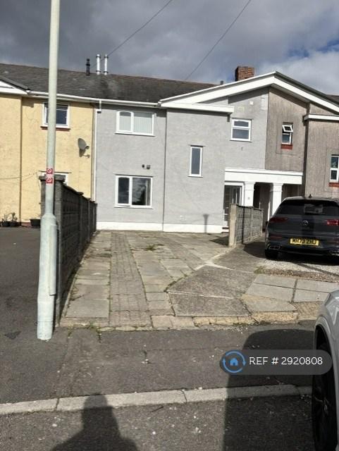 3 bedroom house in Powys Gardens, Swansea, SA1 (3 bed) (#2920808)