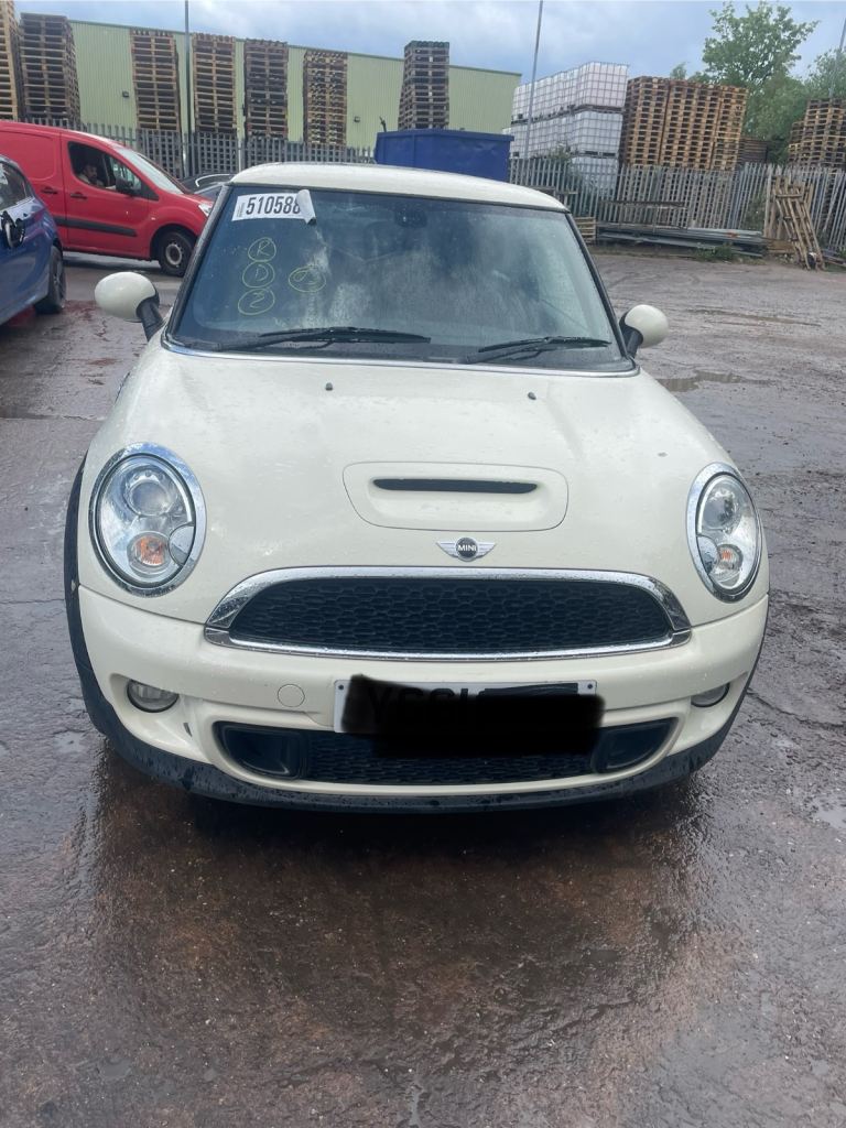 MINI COOPER S R56 BREAKING FOR PARTS SPARES BONNET BUMPER WING LIGHT MIRROR DOOR ELECTRONICS