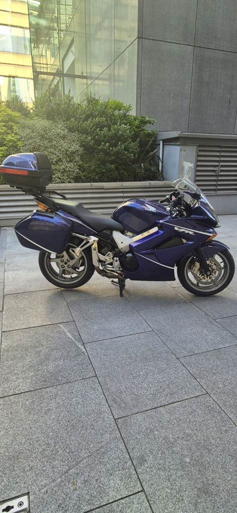 Honda, VFR, 2004, 782 (cc)