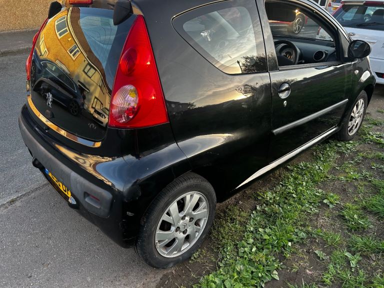 Peugeot, 107, Hatchback, 2006, Manual, 998 (cc), 3 doors