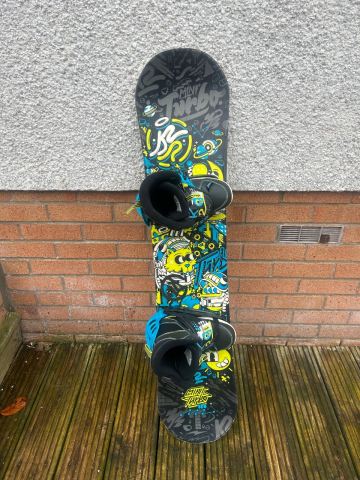 K2 Mini Turbo 120 Snowboard with matching Bindings and Boots