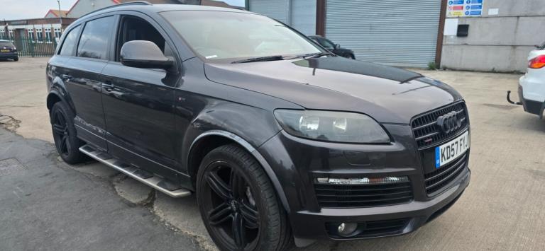 2007 Audi Q7 3.0 TDI Quattro S Line 5dr Tip Auto ESTATE Diesel Automatic
