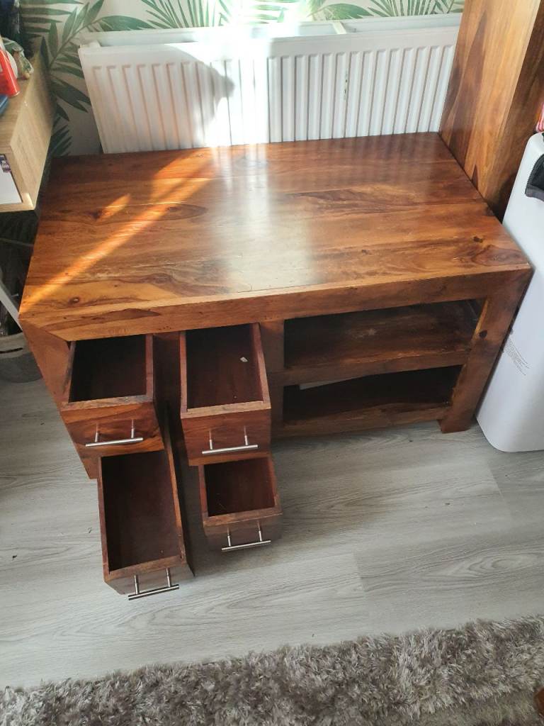 image for Living room hardwood set