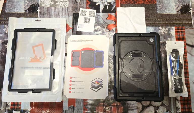 SOLD SOLD 3-in-1 Rugged Case for Samsung Galaxy Tab A8, Excellent Condition, Barely Used