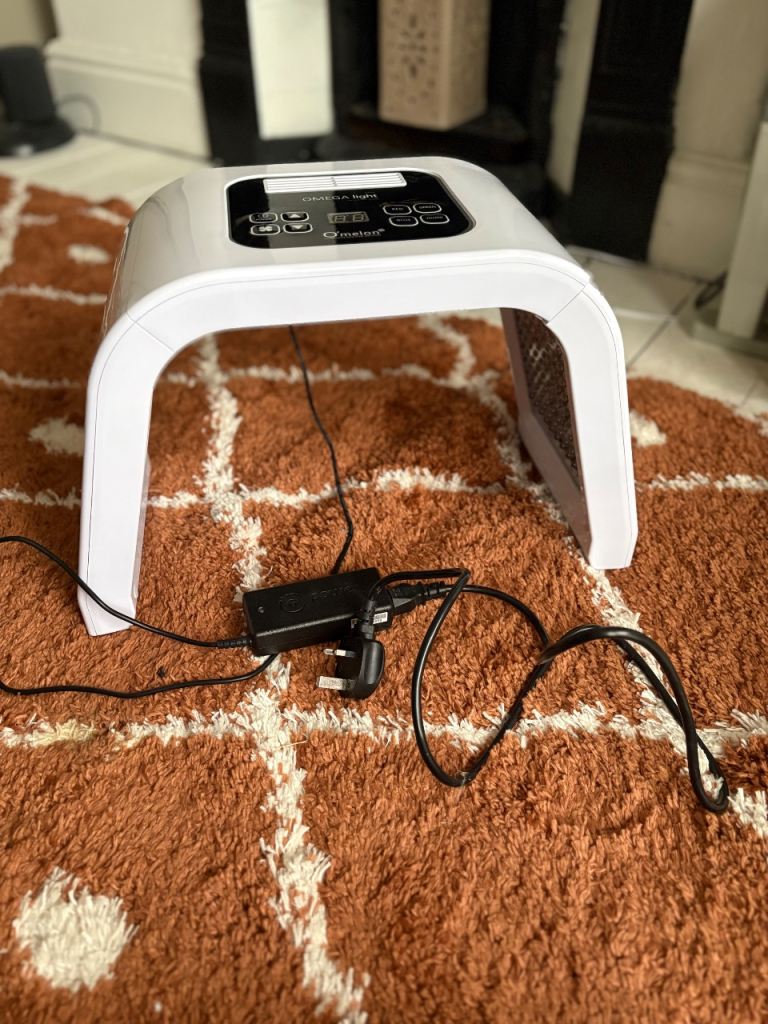 Salon Red Light Therapy Device - O'melon OMEGA Light LED Mask – As Good ...
