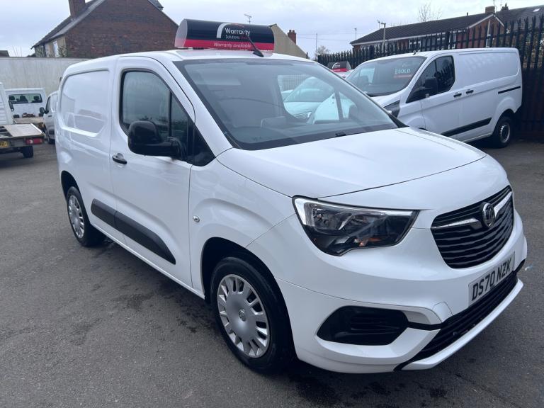 2020 Vauxhall Combo 2300 1.5 Turbo D 100ps H1 Sportive Van PANEL VAN Diesel Manual