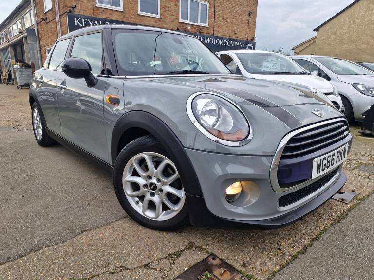 2016 MINI Hatch 1.5 Cooper D Hatchback 5dr Diesel Manual Euro 6 (s/s) (116 ps) Hatchback Diesel M...
