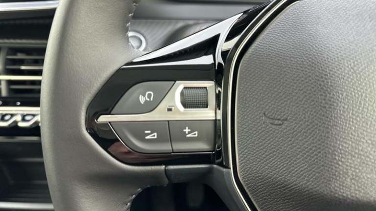 2025 Peugeot 208 1.2 PureTech Style Hatchback 5dr Petrol Manual Euro 6 (s/s) (100 ps) Manual Hatc...