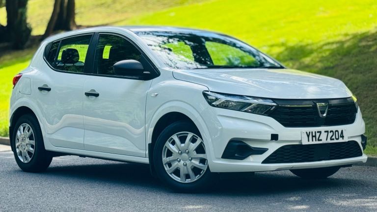 Dacia, SANDERO, Hatchback, 2022, Manual, 999 (cc), 5 doors low miles 21k 