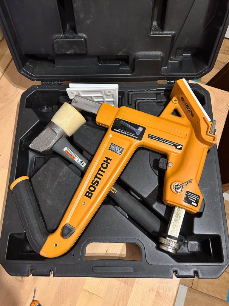 Bostitch MFN-201 Floor Nailer and Mallet - used once for small job