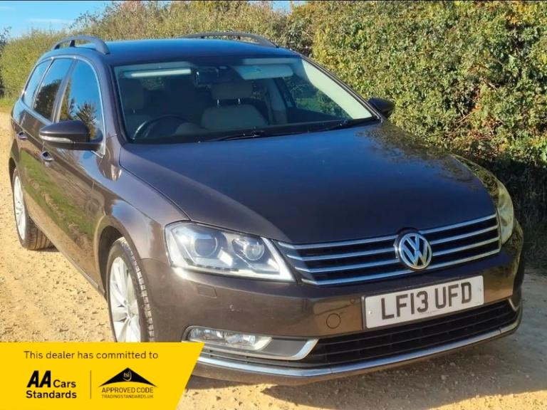 2013 Volkswagen Passat HIGHLINE TDI BLUEMOTION TECHNOLOGY DSG ESTATE Diesel Semi Automatic