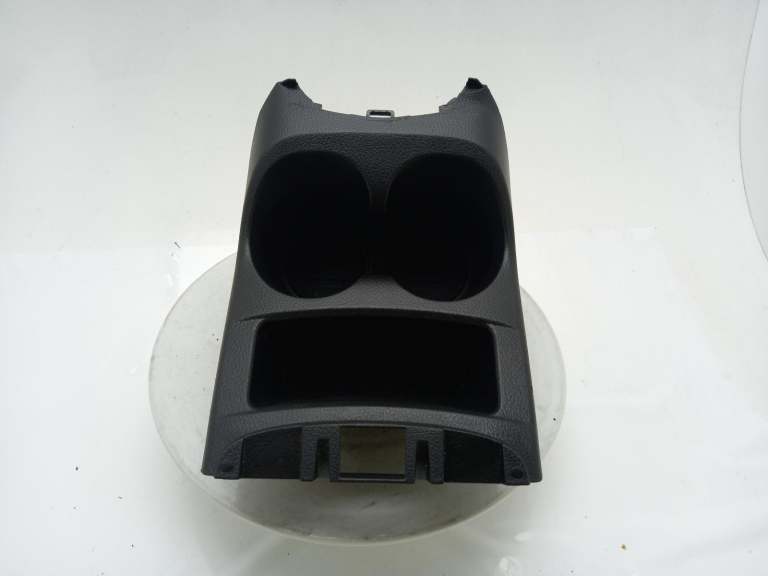 Nissan Qashqai Cup Holder 2015