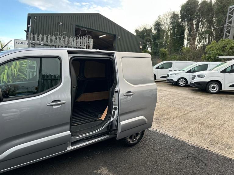 2022 Peugeot Partner 1.5 BlueHDi 1000 Asphalt Premium Standard Panel Van 5dr Diesel Manual SWB E ...