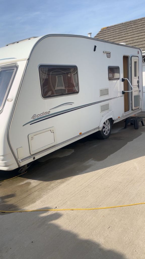 Touring caravan 