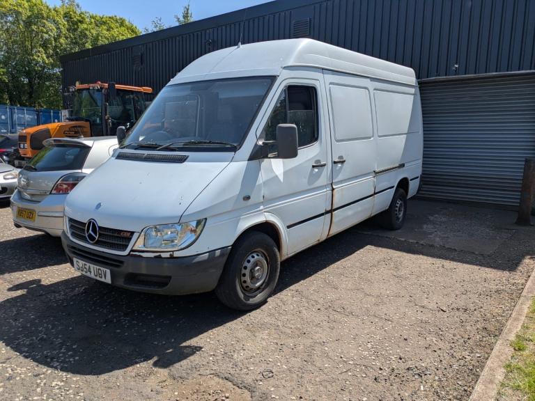 Mercedes-Benz sprinter wanted 