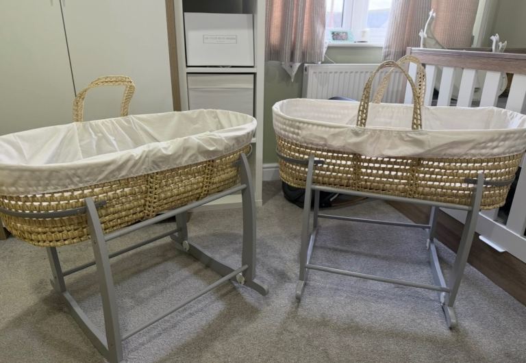 2x clair de lune Moses baskets