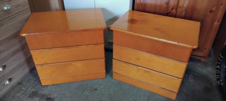 Matching bedroom drawers