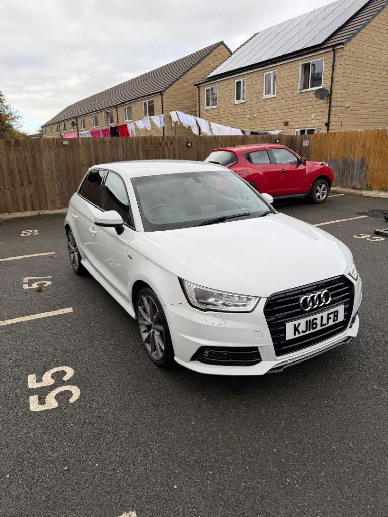 Audi, A1, Hatchback, 2016, Manual, 1395 (cc), 5 doors