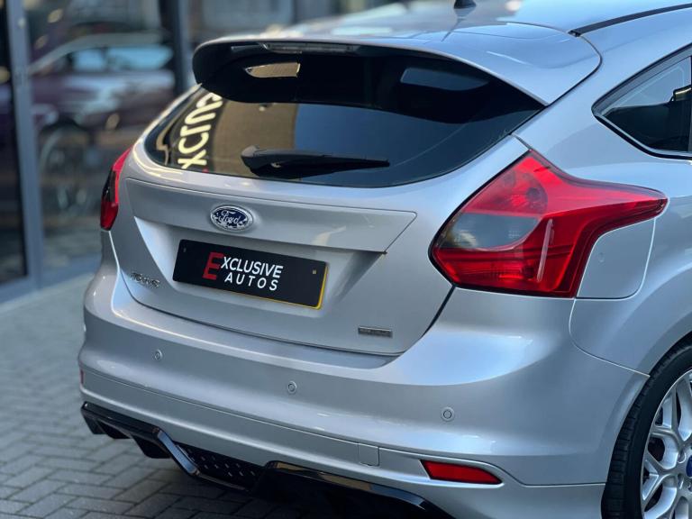 2013 Ford Focus 1.6 TDCi 115 Zetec S 5dr HATCHBACK DIESEL Manual