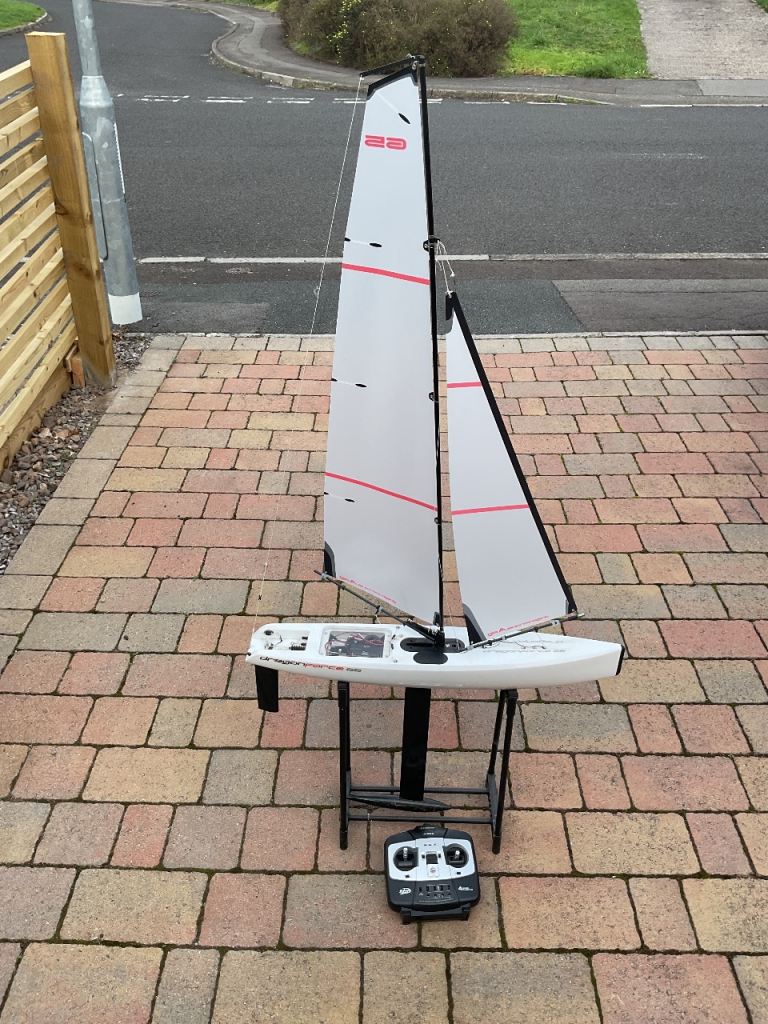 DragonForce 65 RC Sailboat with Remote – unused
