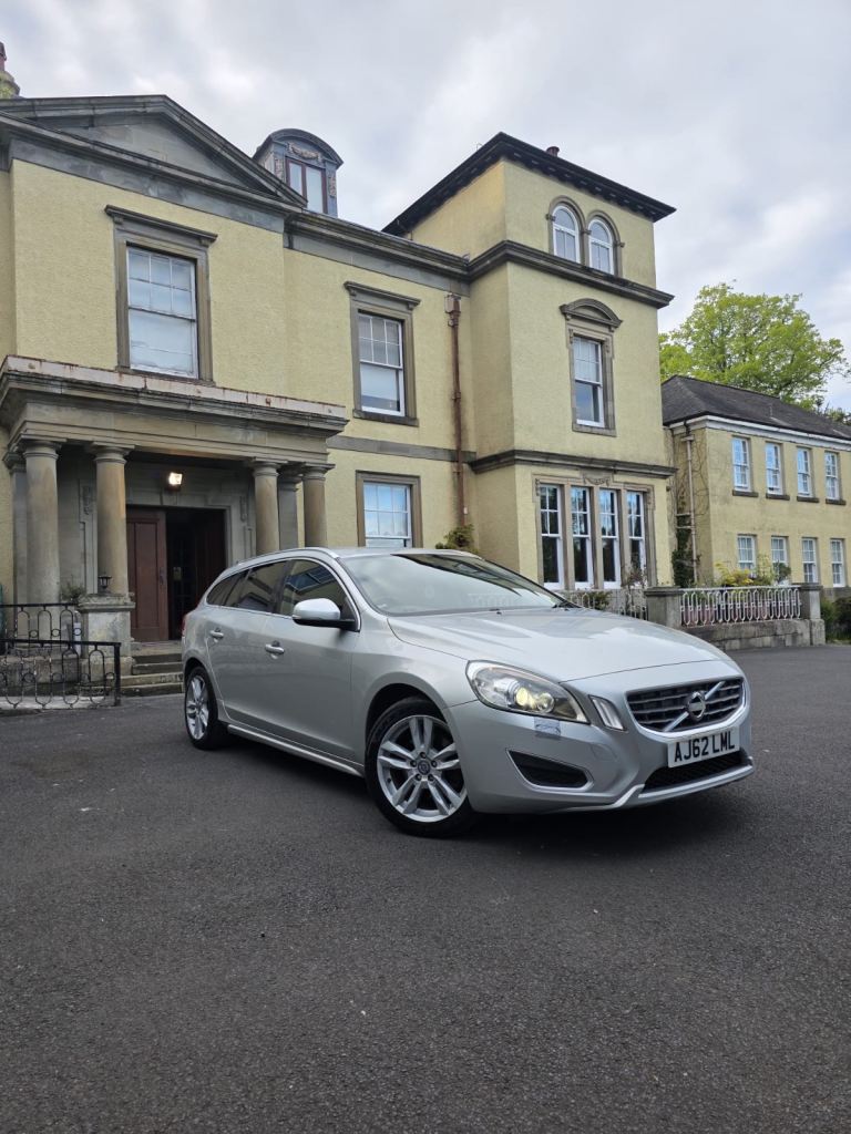 Volvo, V60, Estate, 2012, Manual, 1560 (cc), 5 doors