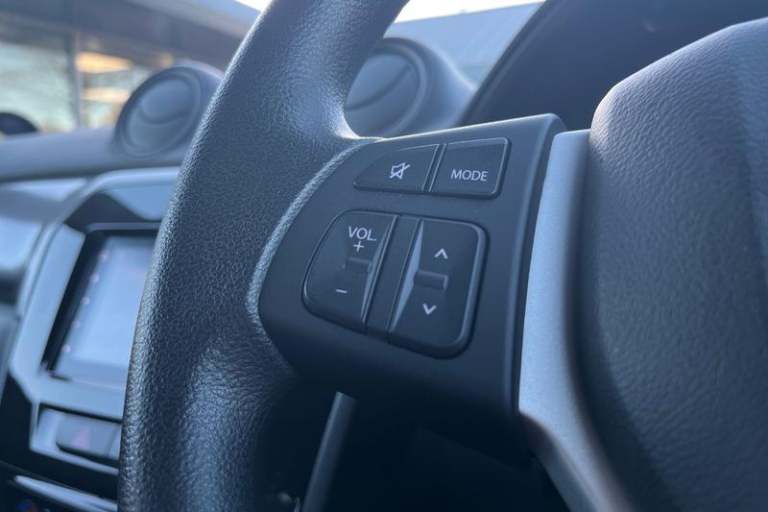 2023 Suzuki Vitara 1.4 Boosterjet 48V Hybrid Go 5dr ** Bluetooth / USB / AUX Connection ** Man Es...
