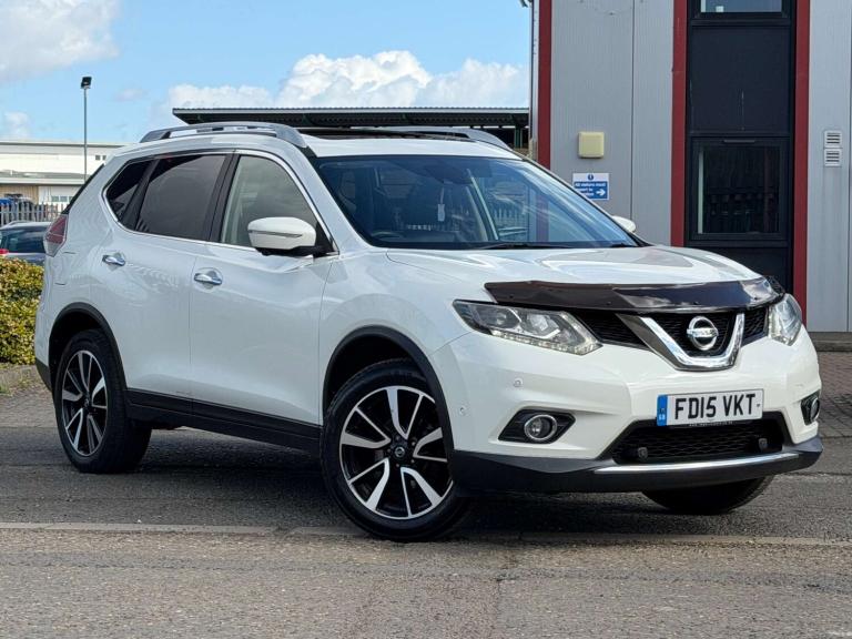 2015 Nissan X-Trail 1.6 dCi Tekna SUV 5dr Diesel Manual Euro 5 (s/s) (130 ps) SUV Diesel Manual