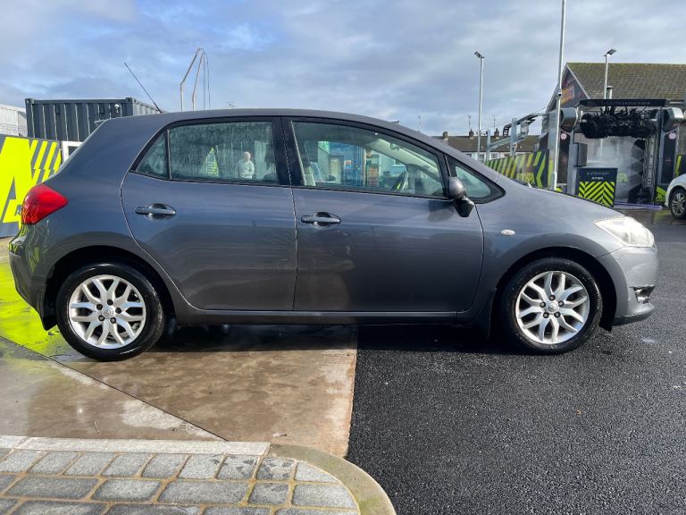 Toyota, AURIS, Hatchback, 2007, Manual, 1364 (cc), 5 doors