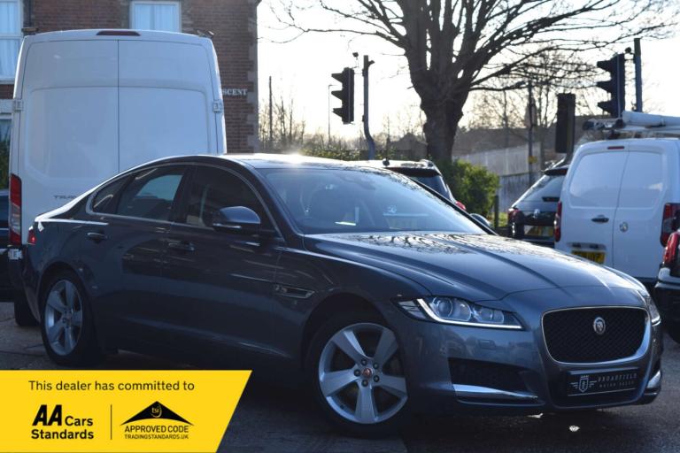 2015 Jaguar XF 2.0d [180] Portfolio 4dr Auto SALOON DIESEL Automatic