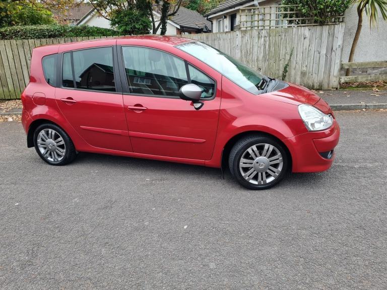 Really Nice Magenta Red 2011 Renault Modus Dynamique Mpv 1149cc Mot Until 12th August 2026