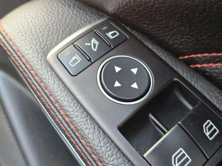 2016 Mercedes-Benz GLA GLA 220d 4Matic AMG Line 5dr Auto [Prem Plus] ESTATE DIESEL Automatic