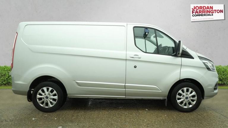 2023 FORD TRANSIT CUSTOM 300 L1H1 SWB LIMITED PANEL VAN WITH AIRCON (GREAT SPEC)
