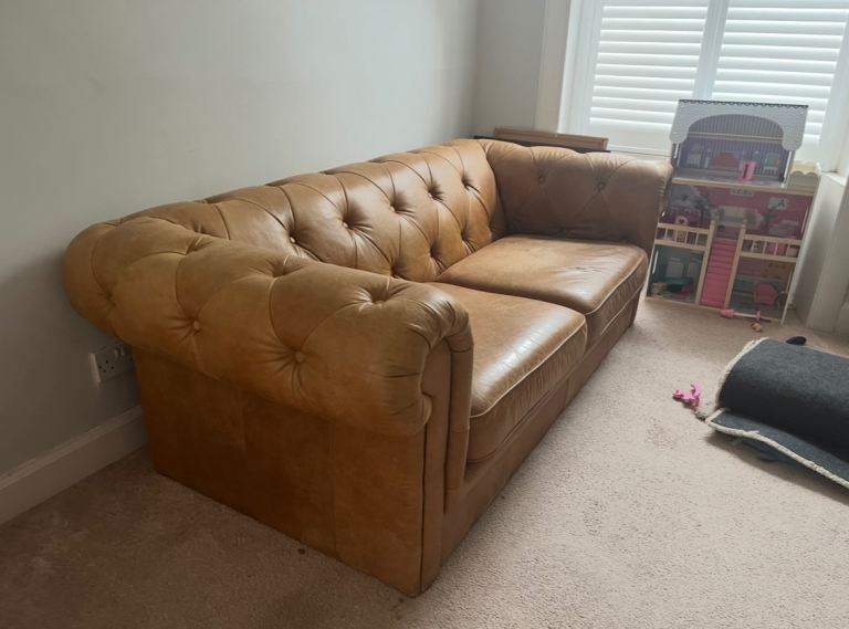 image for Leather chesterfield 