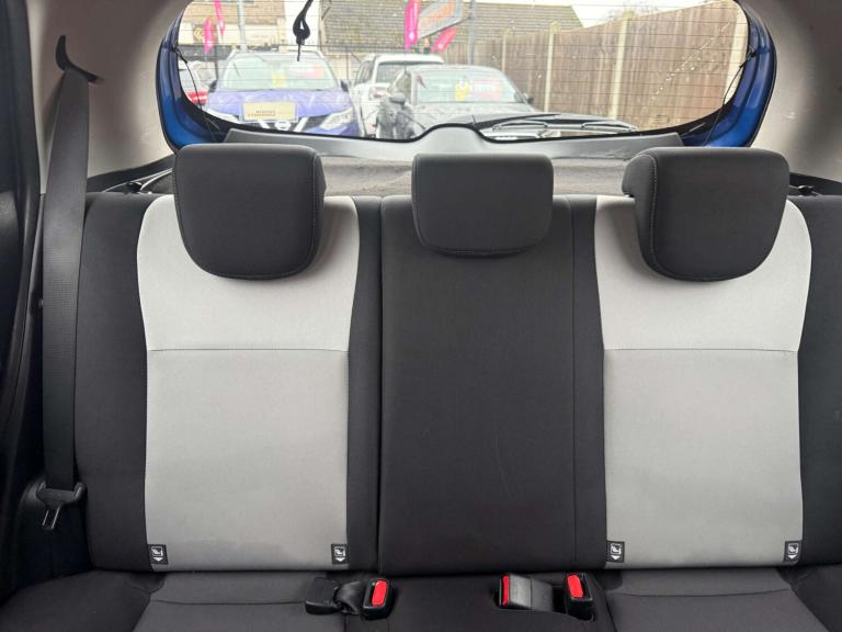 2017 Toyota Yaris 1.5 VVT-i Icon 5dr HATCHBACK PETROL Manual