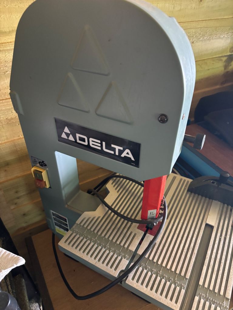 240 v Table bandsaw