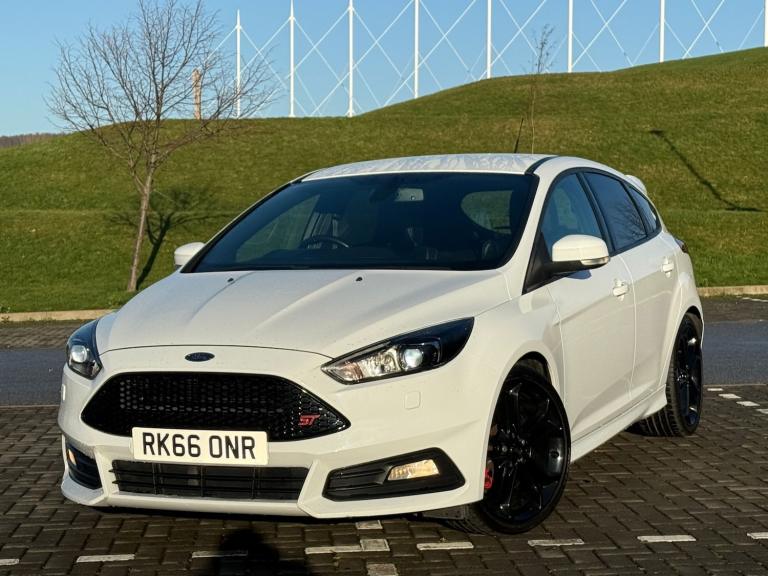2016 Ford Focus 2.0 TDCi 185 ST-3 5dr HATCHBACK Diesel Manual