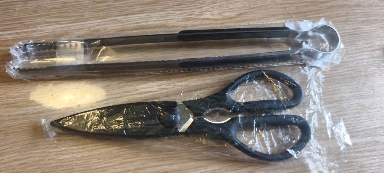 New Kitchen Tongs and Scissors Set – Black