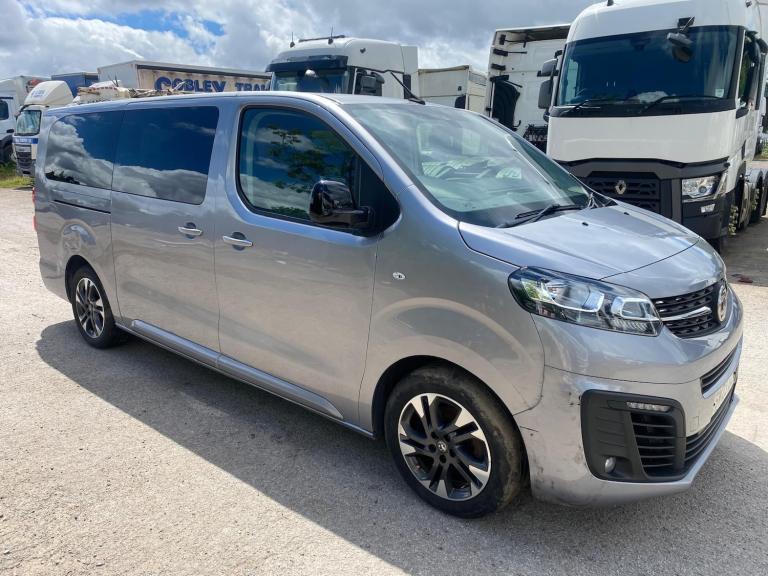 2023 VAUXHALL VIVARO LIFE ULTIMATE 8 SEATER AUTO MINI BUS DAMAGED SALVAGE VAN