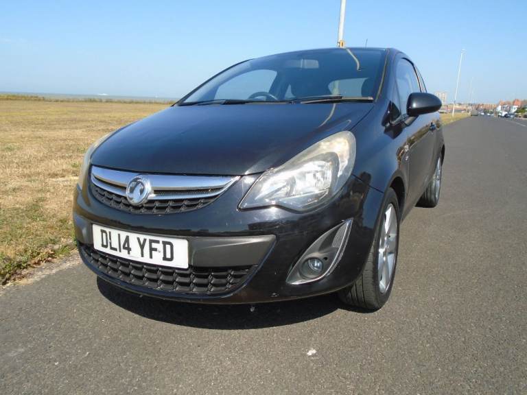 vauxhall CORSA 1.2  SXI  -2014-  Black - Yrs MOT- Low miles