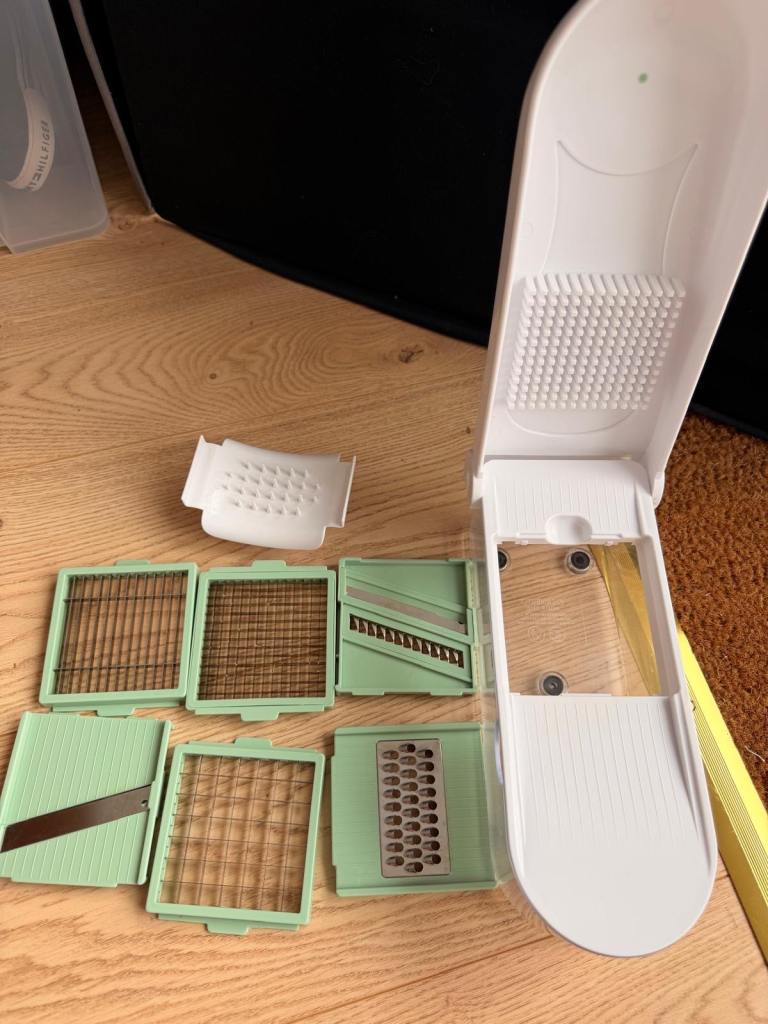 Ernesto Slicer & Dicer – Vegetable Cutter & Chopper