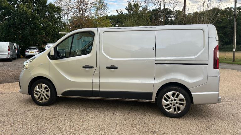 Renault, TRAFIC, SPORT TOPNOF THE RANGE  2021, Manual, 1997 (cc)