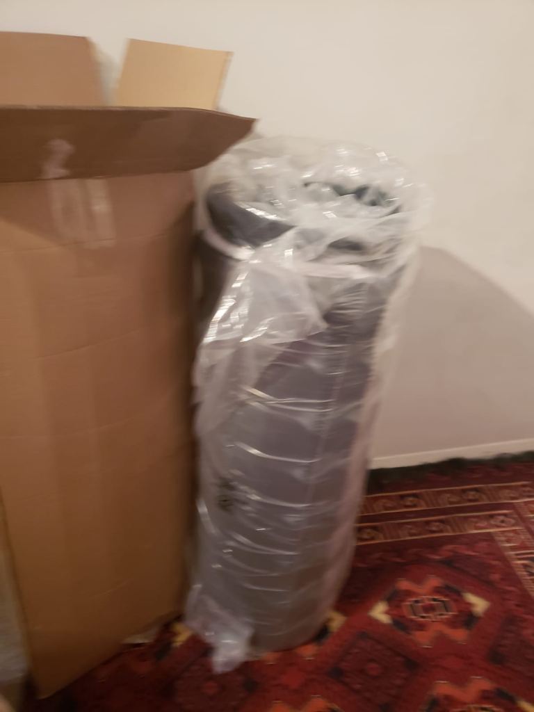 Single bed mattress 