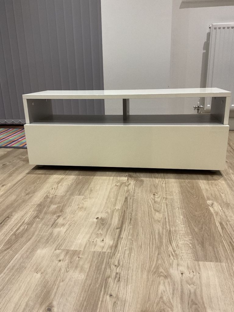 Habitat TV Unit